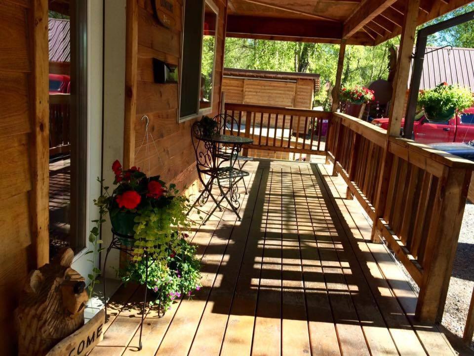 Susitna River Lodging, Suites Talkeetna Bagian luar foto